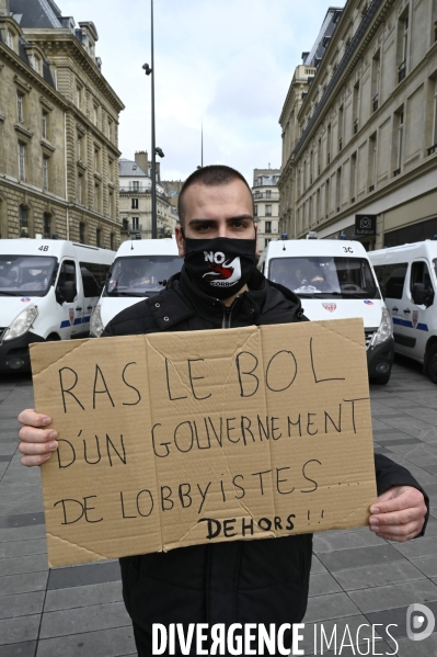 Manifestation contre le projet de loi SECURITE GLOBALE PPL, la marche des libertés du 30 janvier 2021. Demonstration against new security law project against freedom of information.