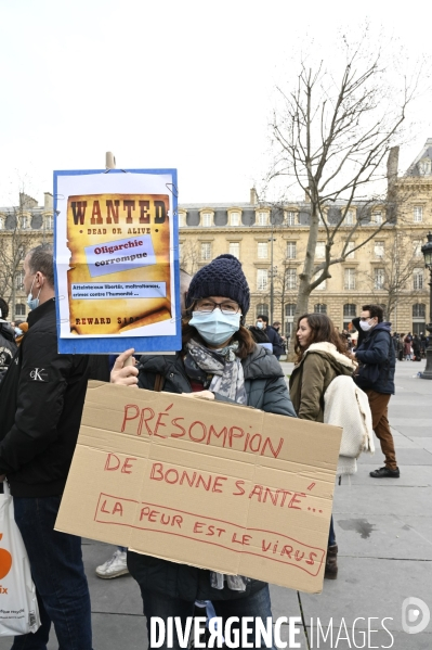 Manifestation contre le projet de loi SECURITE GLOBALE PPL, la marche des libertés du 30 janvier 2021. Demonstration against new security law project against freedom of information.