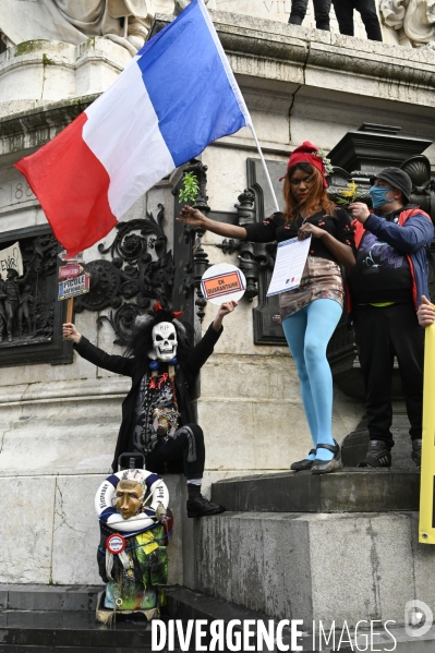 Manifestation contre le projet de loi SECURITE GLOBALE PPL, la marche des libertés du 30 janvier 2021. Demonstration against new security law project against freedom of information.