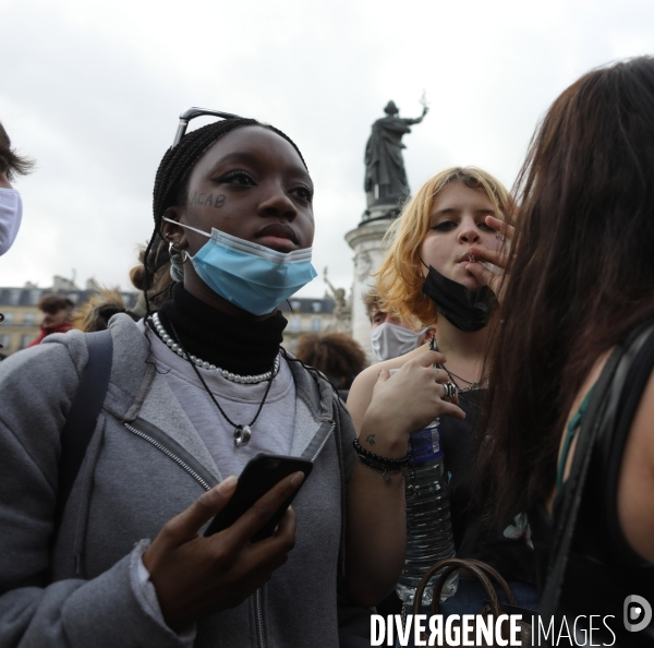 Marche des libertes à Paris contre la loi securite globale