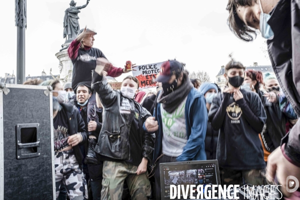 À Paris, manif ou « rave-party » ?