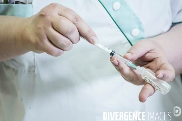 Covid-19  - Des Saisons en EHPAD / Vaccination