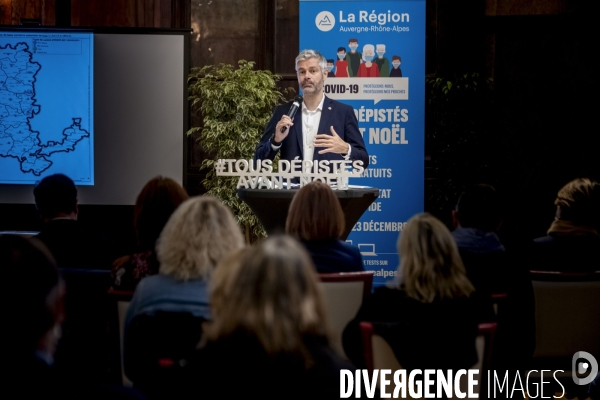 Laurent Wauquiez en campagne pour la vaccination contre le Covid-19.