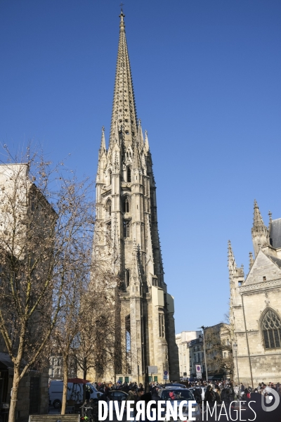Flèche du  clocher indépendant de la Basilique Saint-Michel à Bordeaux