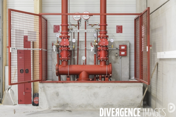 Stockage et entrepôts de la coopérative  JouéClub  à Cestas.