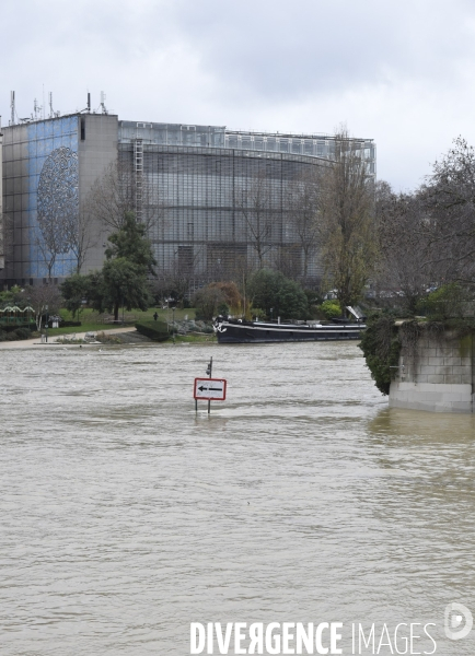 La Seine en crue.