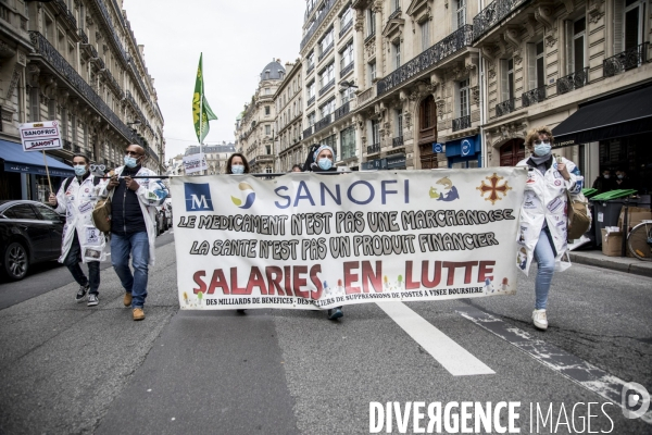 Procès public contre le PSE devant le siège de Sanofi