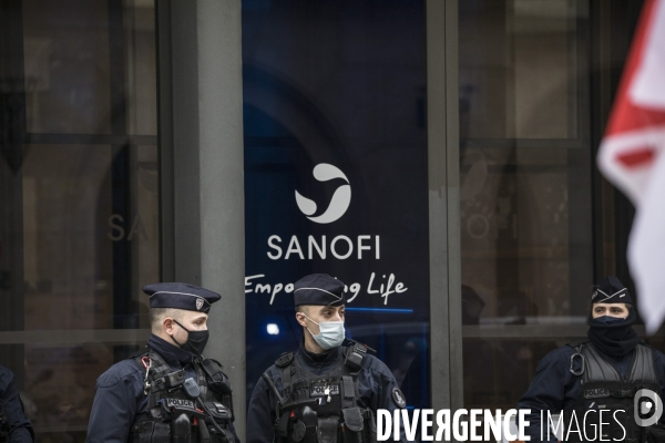 Procès public contre le PSE devant le siège de Sanofi