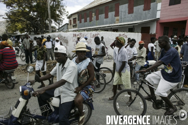 ARCHIVES : Revolte haïtienne contre Jean-Bertrand Aristide