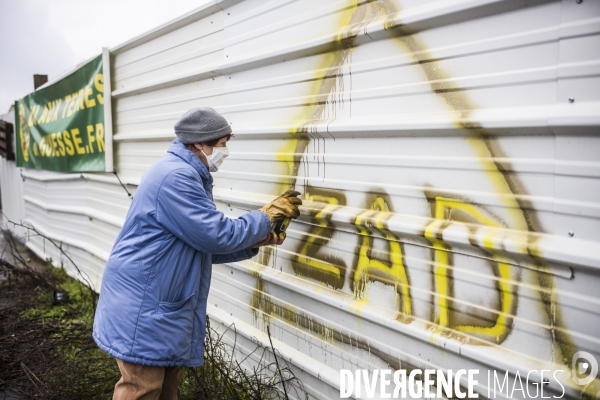 Ouverture de la zad de gonesse, contre la betonnisation des terres agricoles.