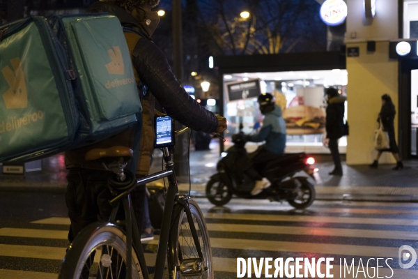 Dix-huit heures trente