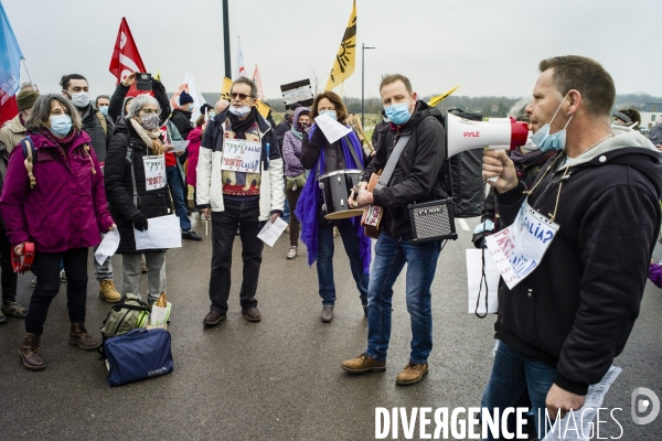 Mobilisation contre le projet Tropicalia.