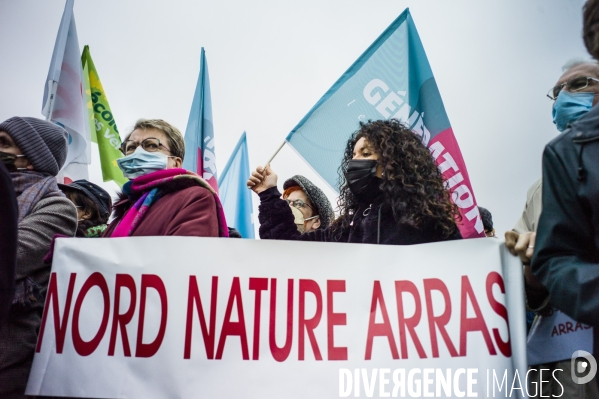 Mobilisation contre le projet Tropicalia.