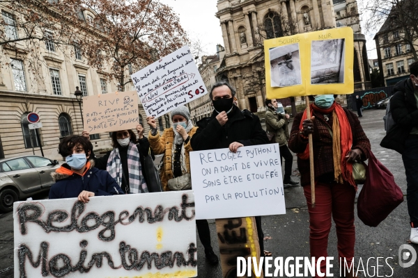 PYTHON DUVERNOIS - Manifestation de la mairie de Paris
