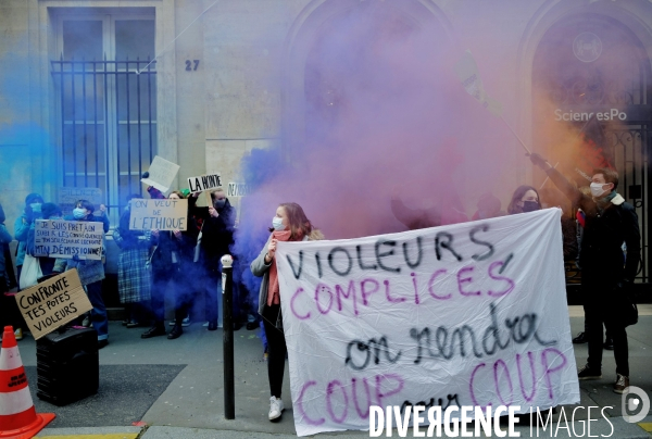 Affaire Olivier Duhamel / Manifestation pour demander la démission Frédéric Mion directeur de Sciences Po