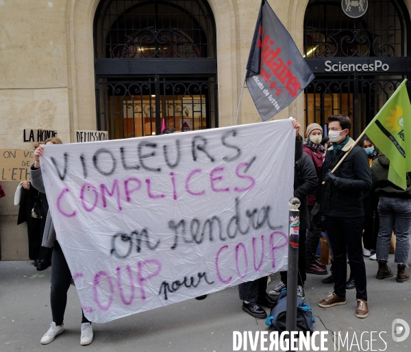 Affaire Olivier Duhamel / Manifestation pour demander la démission Frédéric Mion directeur de Sciences Po