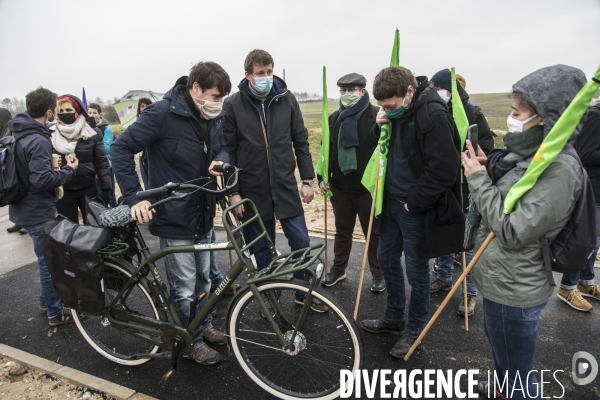 Manifestation Non à Tropicalia sur la cote d Opale