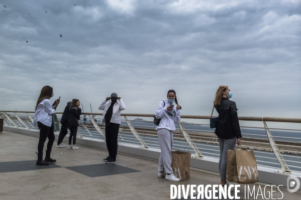 Fermeture des Terrasses du Port