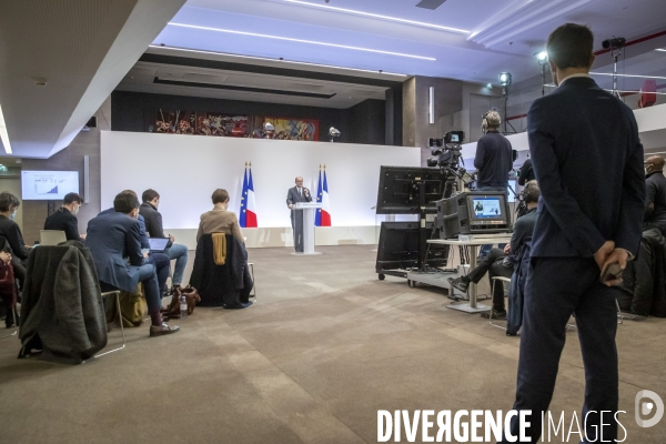 Castex, Véran, Darmanin et Borne : point presse sur le Covid-19