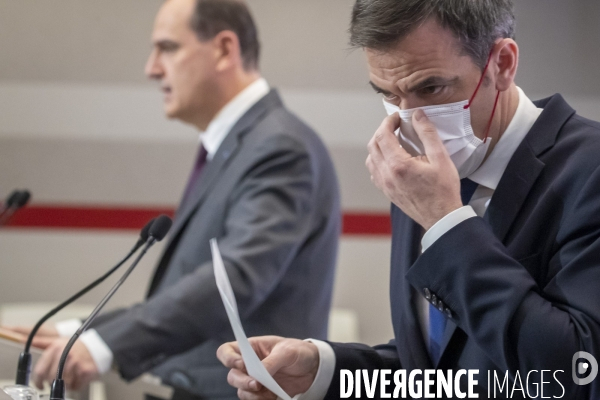 Castex, Véran, Darmanin et Borne : point presse sur le Covid-19