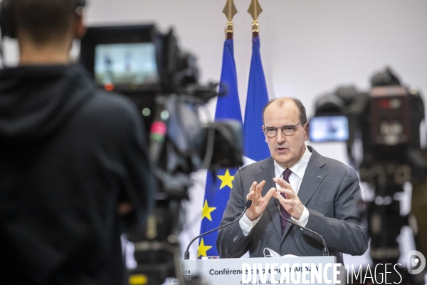 Castex, Véran, Darmanin et Borne : point presse sur le Covid-19