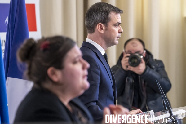 Olivier Véran : point presse sur le Covid-19