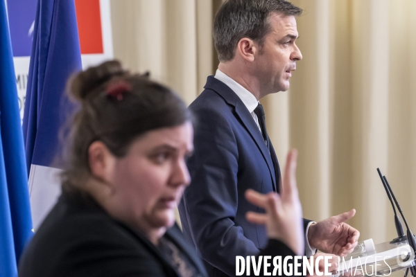 Olivier Véran : point presse sur le Covid-19