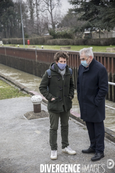 Visite de la vanne de Joinville par Julien Bayou sur la crue de la Seine