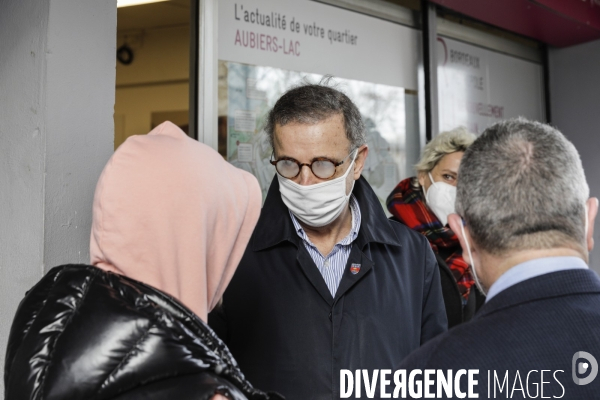 Inauguration d une permanence de la Mairie de Bordeaux par Pierre HURMIC dans le quartier des Aubiers