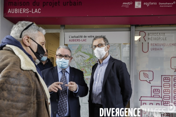 Inauguration d une permanence de la Mairie de Bordeaux par Pierre HURMIC dans le quartier des Aubiers