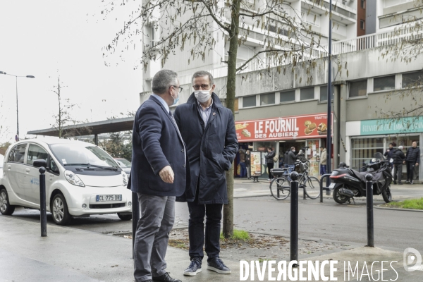 Inauguration d une permanence de la Mairie de Bordeaux par Pierre HURMIC dans le quartier des Aubiers