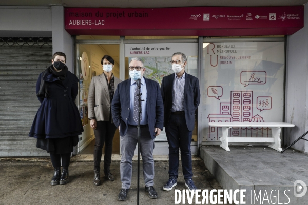 Inauguration d une permanence de la Mairie de Bordeaux par Pierre HURMIC dans le quartier des Aubiers