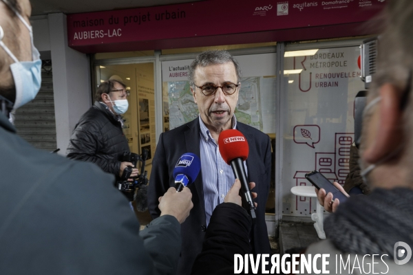 Inauguration d une permanence de la Mairie de Bordeaux par Pierre HURMIC dans le quartier des Aubiers