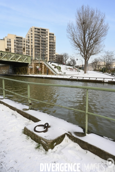 La neige à Paris.