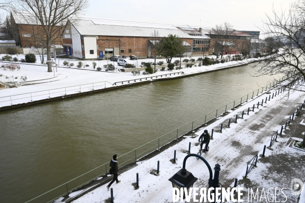 La neige à Paris.