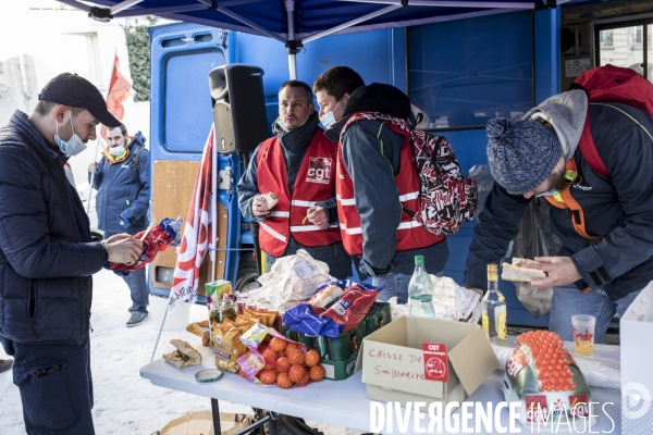 Manifestation des syndicats d EDF contre le projet Hercule