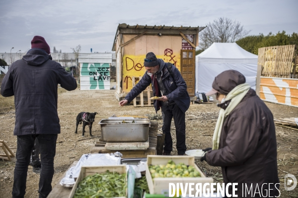 6eme jour d occupation de la zad du triangle de  gonesse