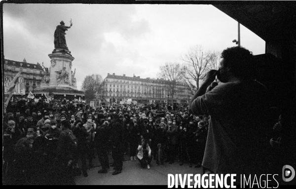 Marche des libertés à Paris contre la loi securite globale