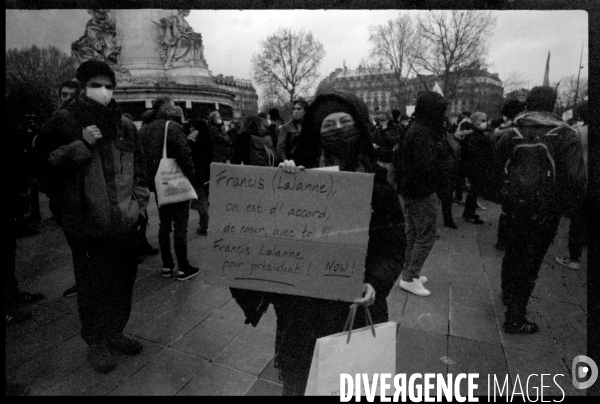 Marche des libertés à Paris contre la loi securite globale