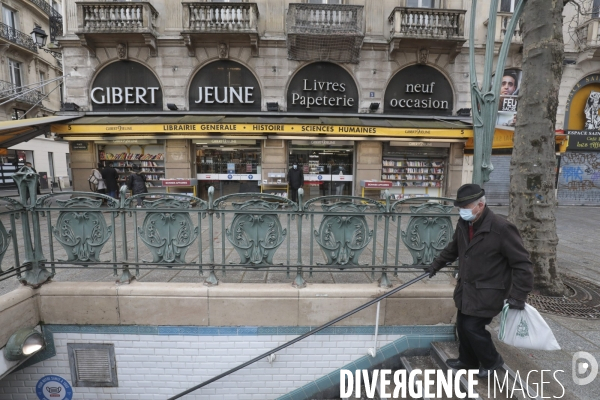 Fermeture de quatre librairies gibert joseph a paris
