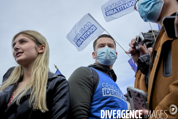 Manifestation de Generation identitaire a Paris contre son eventuelle dissolution