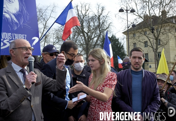 Manifestation de Génération identitaire à Paris contre son éventuelle dissolution