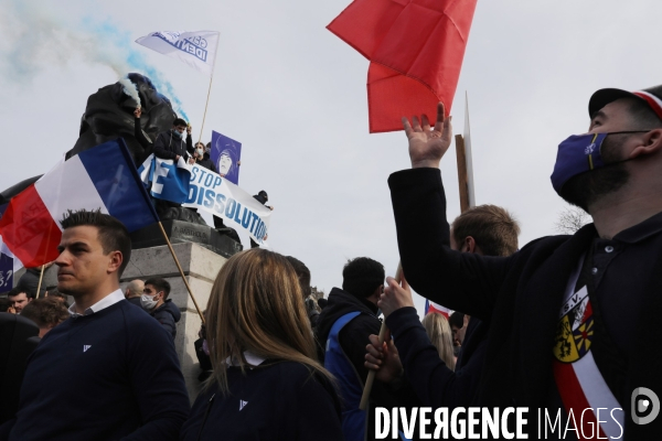 Manifestation de   Generation Identitaire  à Paris contre leur dissolution