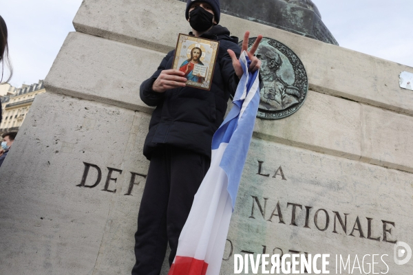 Manifestation de   Generation Identitaire  à Paris contre leur dissolution