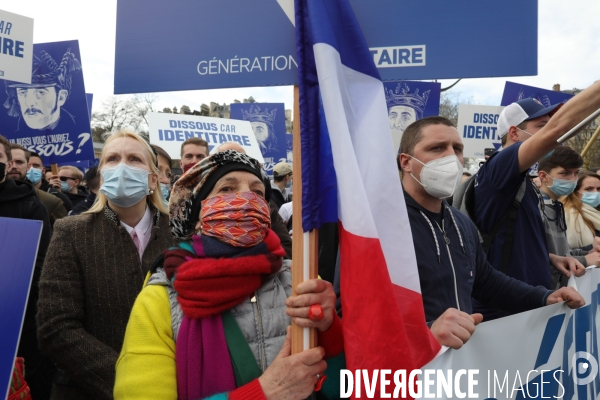 Manifestation de   Generation Identitaire  à Paris contre leur dissolution