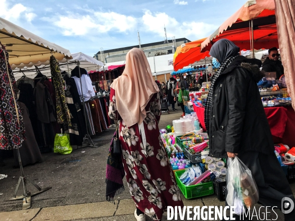 Trappes, le marché des merisiers