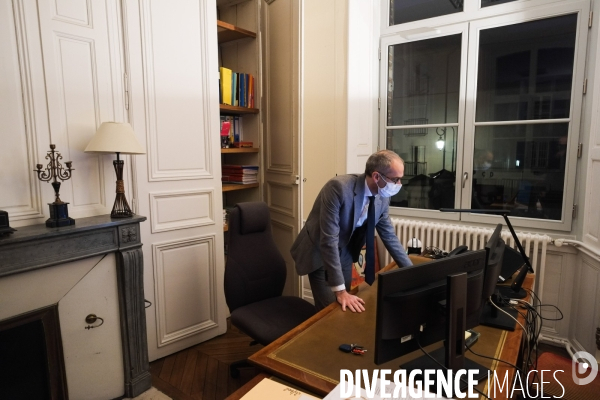 24h avec Jean Christophe Gayet président du plus petit tribunal d Ile de France