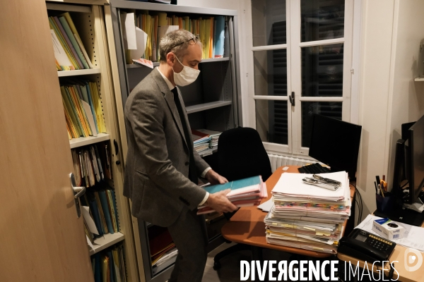 24h avec Jean Christophe Gayet président du plus petit tribunal d Ile de France