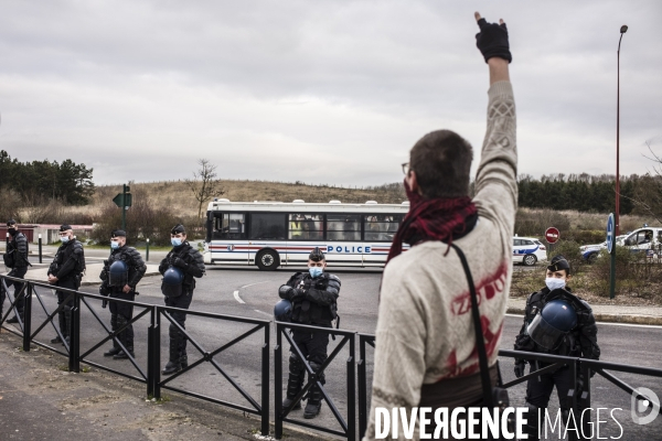 Evacuation de la zad du triangle de gonesse.