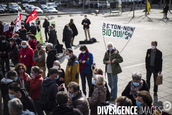 Rassemblement contre le projet du chantier de gare a gonesse.